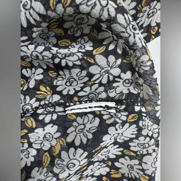 ZARA Basic Black Floral Lace-Up Sheer Blouse Size M - Picture 9 of 9